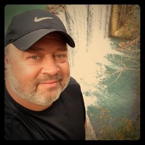 Meet your Posher, Bryant